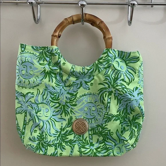 LILLY PULITZER Small Green Tropical Print Bamboo-Handle Tote Bag NWOT - Picture 1 of 6
